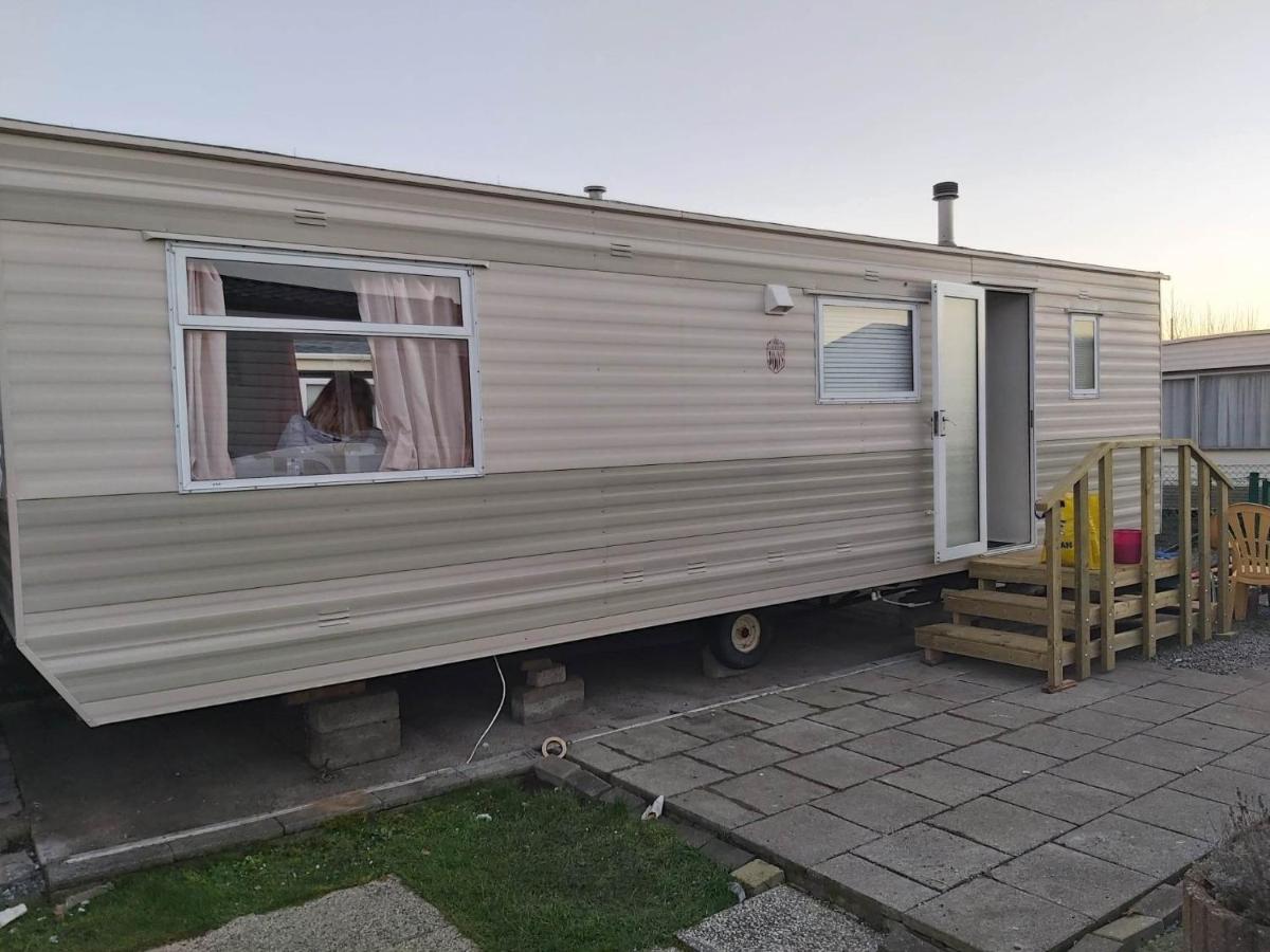Caravan 2 Bedroom - New Camping Ideal De Haan Bagian luar foto