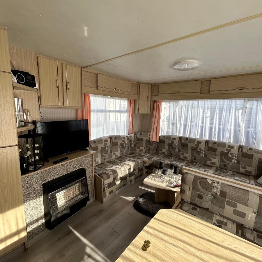 Caravan 2 Bedroom - New Camping Ideal De Haan Bagian luar foto